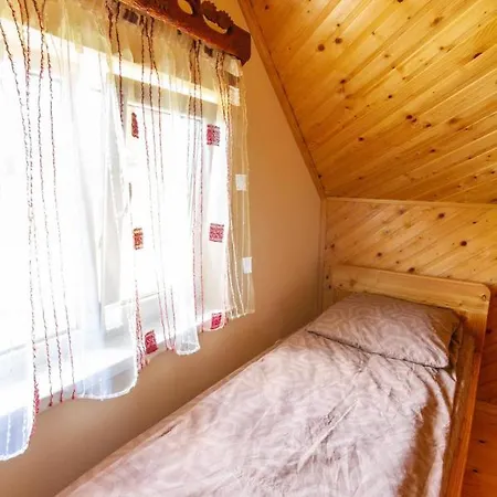 酒店 під лісом 沃洛韦齐