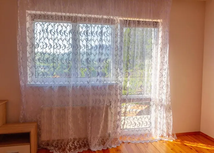 під лісом 3*